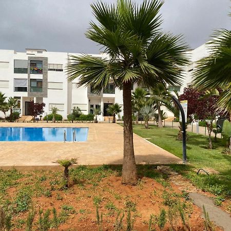 Lovely 4-Bedroom Condo With Pool Rabat Exterior foto