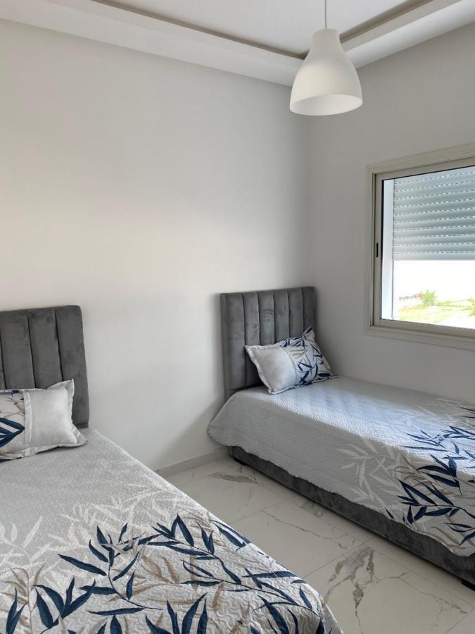 Lovely 4-Bedroom Condo With Pool Rabat Exterior foto