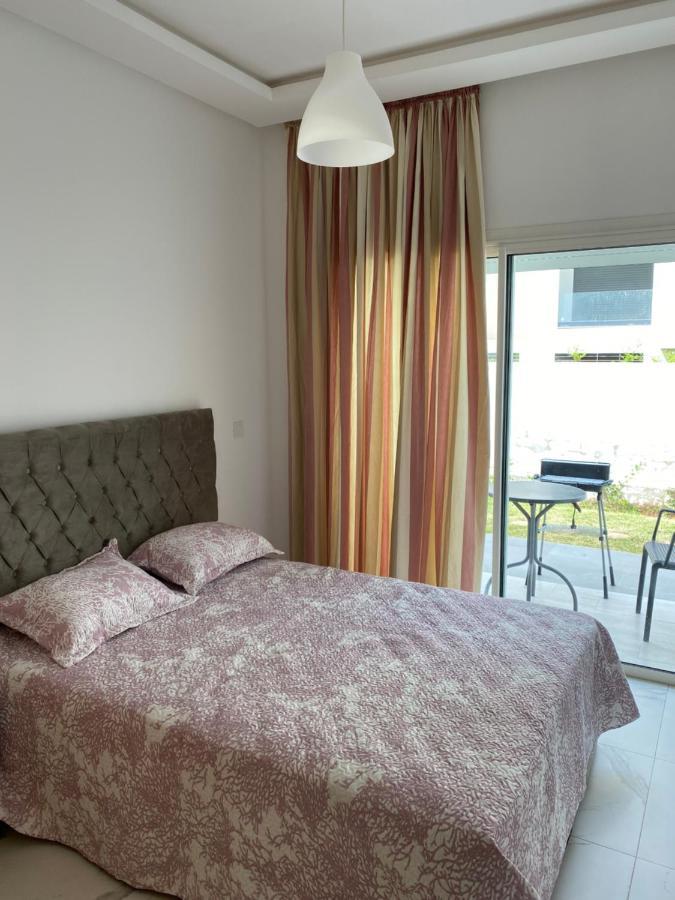 Lovely 4-Bedroom Condo With Pool Rabat Exterior foto